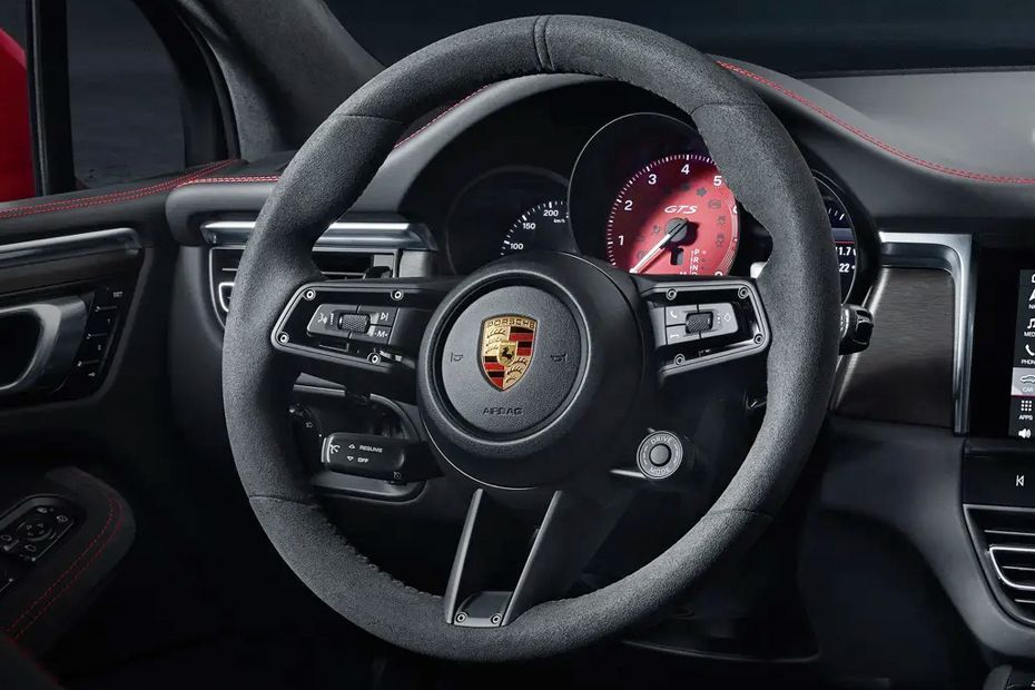Steering close up Image of Macan