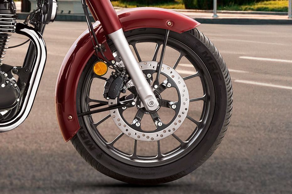 Front Tyre View of CB350