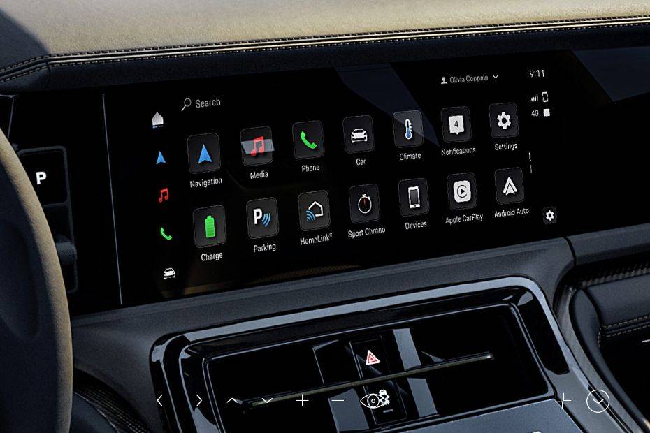 Infotainment System Main Menu Image of Panamera