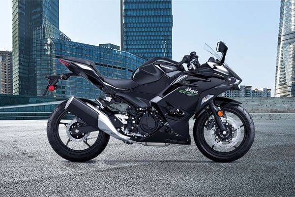 Kawasaki Ninja 500 Specifications & Features, Mileage, Weight