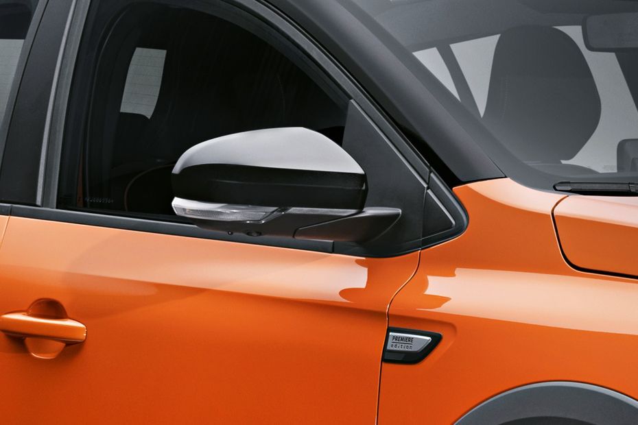 Side mirror rear angle Image of Kardian