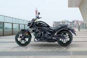 Kawasaki vulcan bike price hot sale