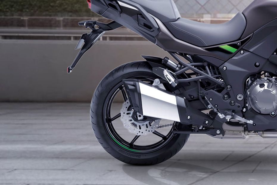 Rear Tyre View of Versys 1000