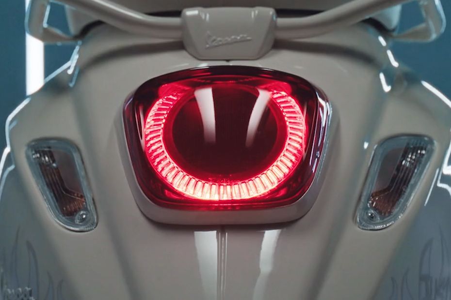 Tail Light of Justin Bieber Edition