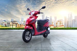 Front Left View of ETrance Neo