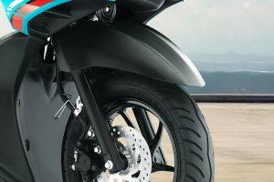 Front Mudguard & Suspension of RayZR 125 Fi Hybrid