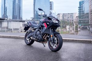 Front Right View of Versys 650