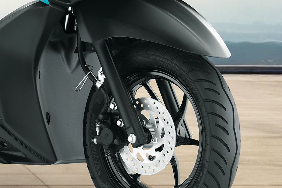 Front Suspension View of RayZR 125 Fi Hybrid
