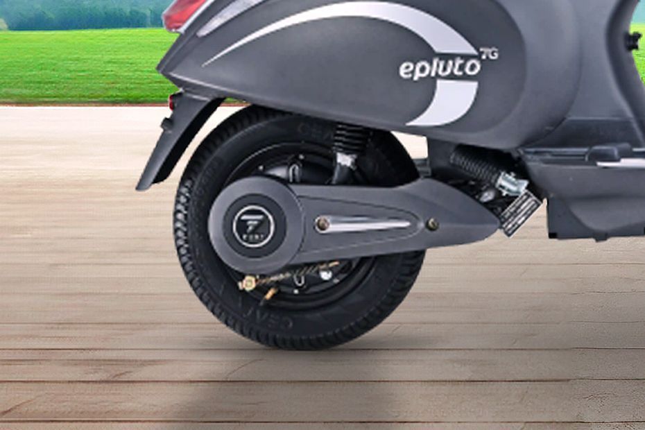 Front Tyre View of Epluto 7G