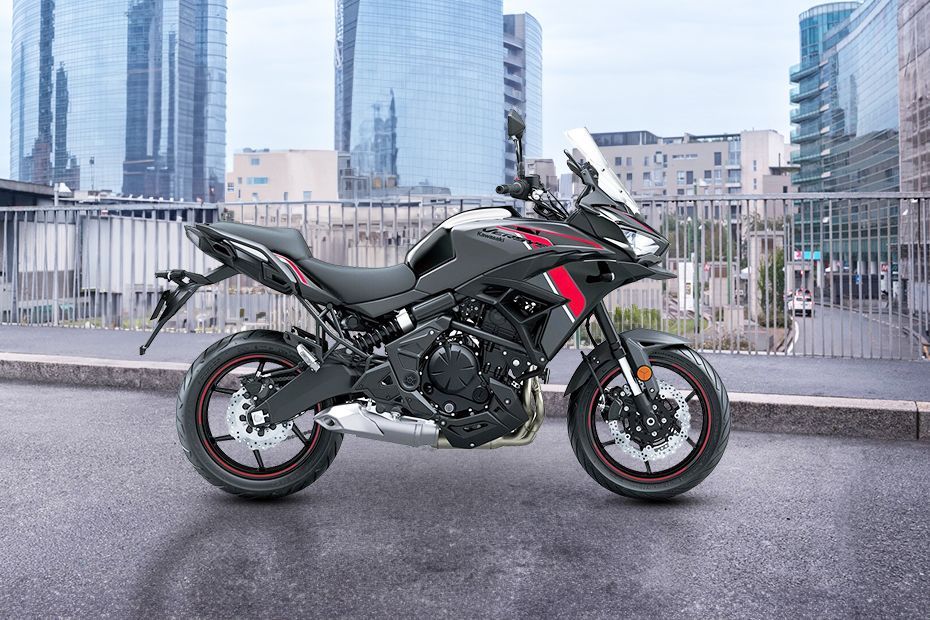 Right Side View of Versys 650