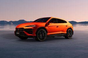 Front 1/4 left Image of Urus