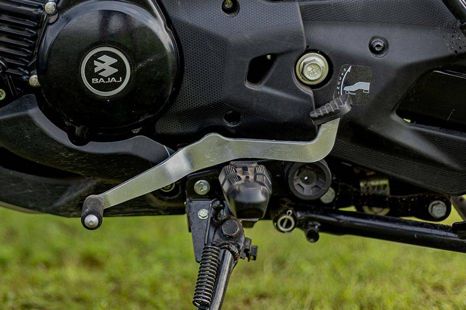 Gear Lever View of Freedom 125