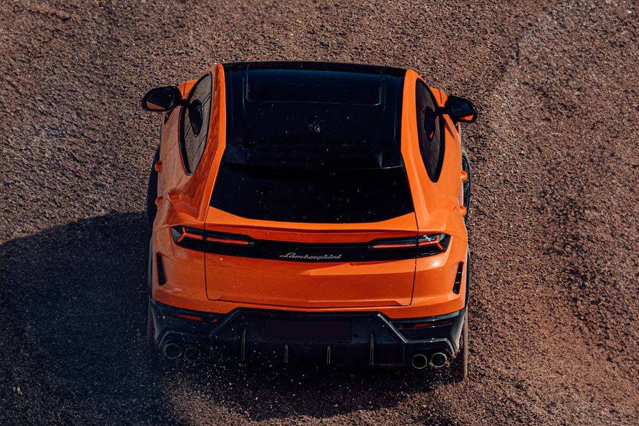 Rear back Image of Urus