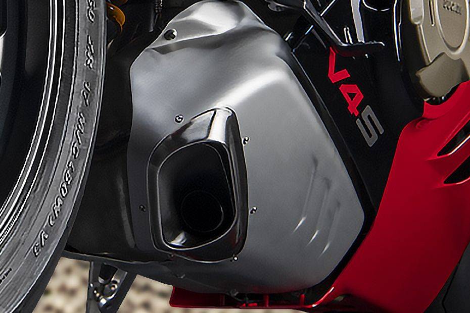 Exhaust View of Panigale V4