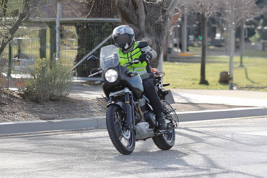 Front Right View of Himalayan 650