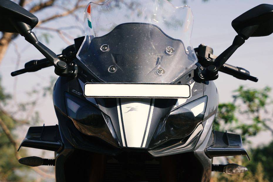 Head Light of Apache RR 310