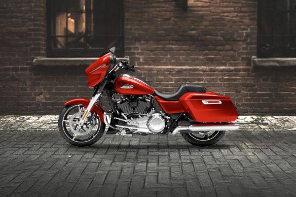 Left Side View of Street Glide