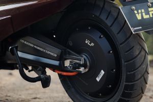 Rear Suspension View of Tennis