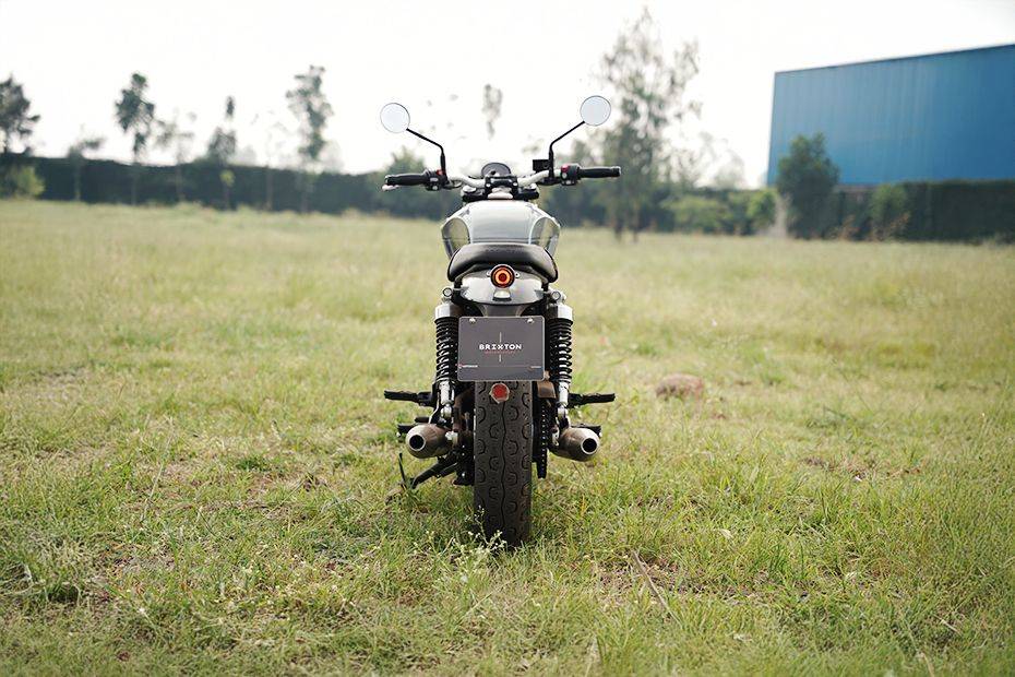 Rear View of Cromwell 1200