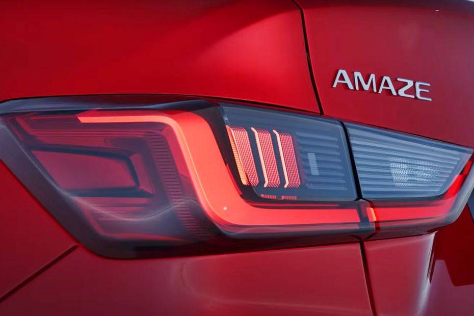 Tail lamp Image of Amaze