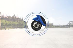 Front Tyre View of Marium