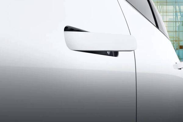 Door handles Image of Cloud EV