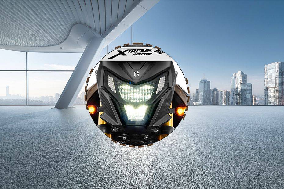 Head Light of Xtreme 160R 4V