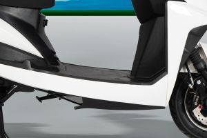 Foot Space View of Zoop