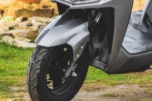 Front Mudguard & Suspension of Knight