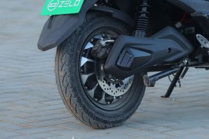 Rear Tyre View of Zaeden+