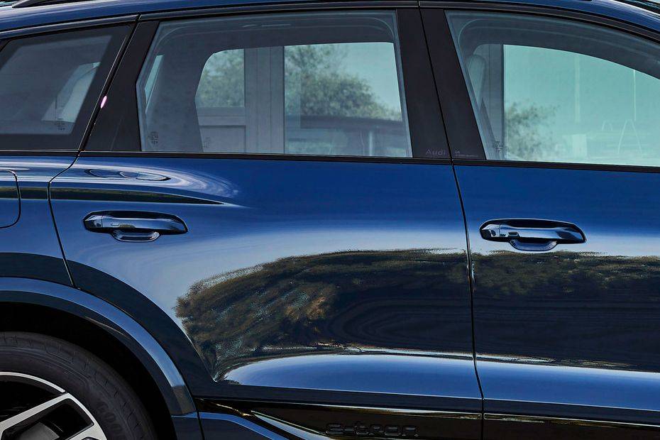 Door handles Image of Q6 e-tron