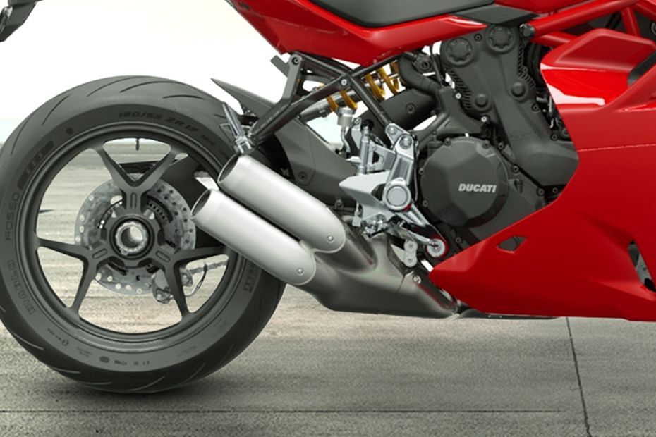 Exhaust View of SuperSport 950