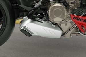 Exhaust View of Streetfighter V4