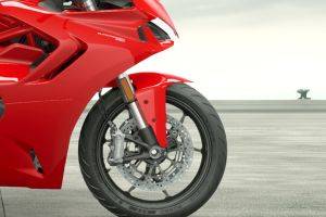 Front Mudguard & Suspension of SuperSport 950