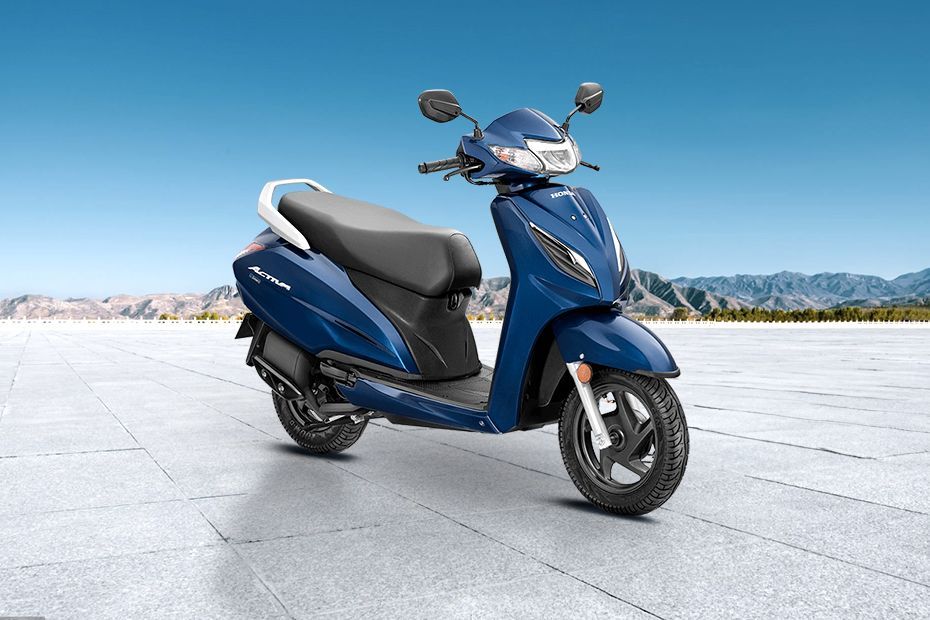Front Right View of Activa 6G