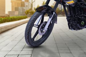 Front Tyre View of SSeagun