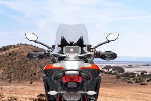 Handle Bar View of Multistrada V4