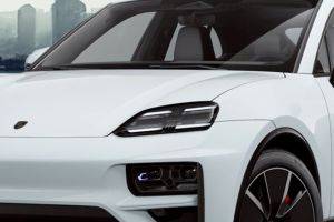 Headlamp Image of Macan EV