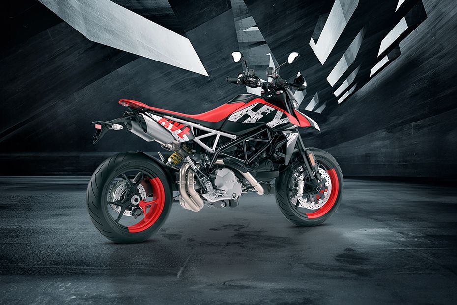 Rear Right View of Hypermotard 950