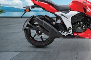 Rear Tyre View of Apache RTR 160 4V