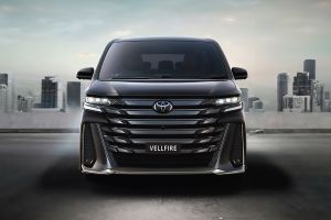 Front Image of Vellfire