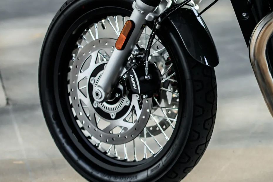 Front Brake View of Cromwell 1200