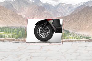 Front Tyre View of Gracyi