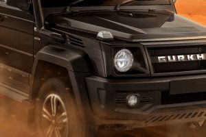 Headlamp Image of Gurkha 5 Door