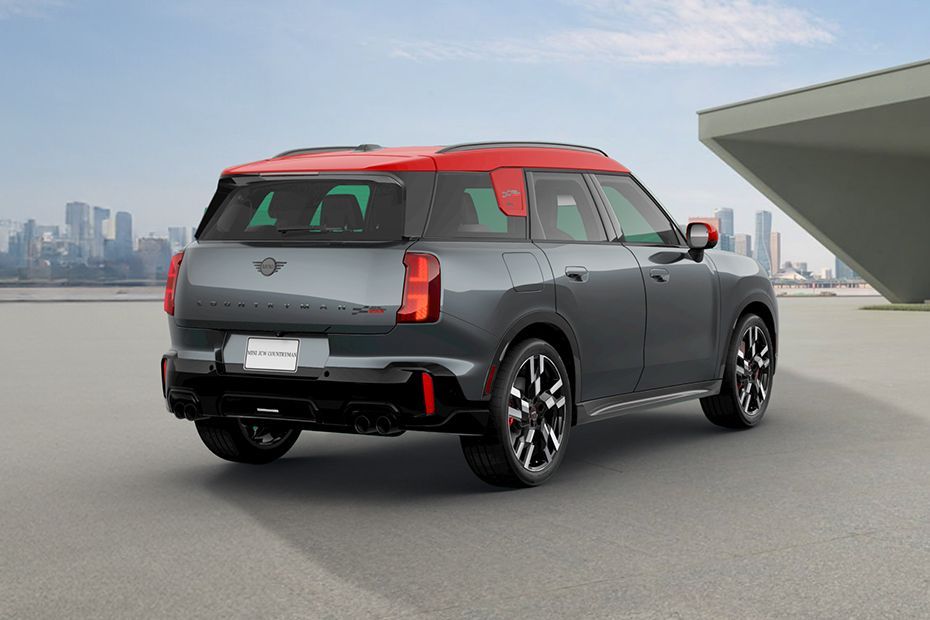 Rear 3/4 Right Image of Cooper Countryman S