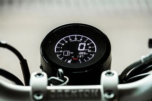 Speedometer of Crossfire 500