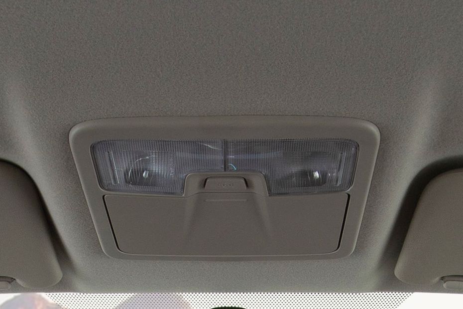 Sunroof controls with rear view mirror Image of V-Cross