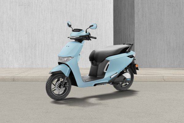 Front Left View of Activa e