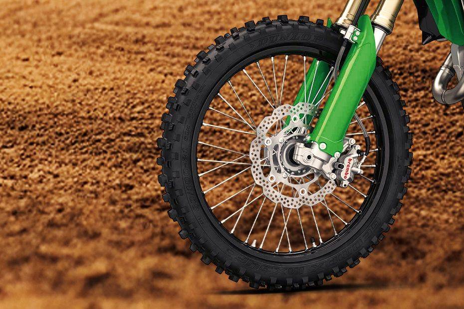 Front Tyre View of KX 450