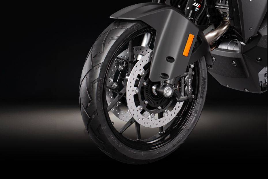 Front Tyre View of 1290 Super Adventure S